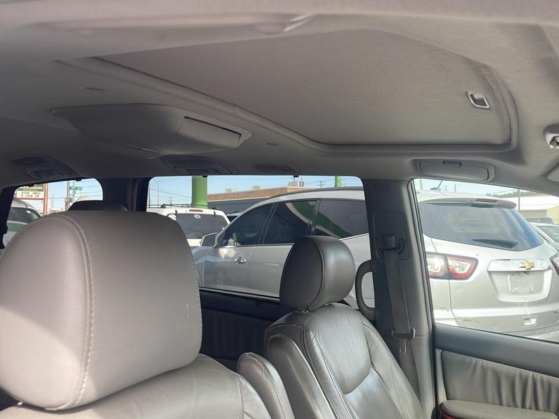 Toyota Sienna XLE 2005