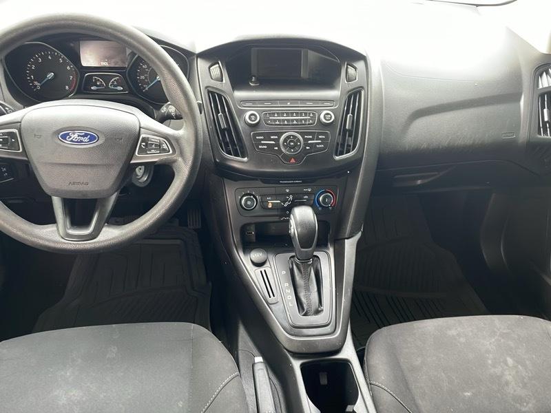 Ford Focus S Sedan 2018