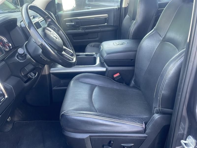 RAM 1500 Sport Crew Cab SWB 4WD 2017