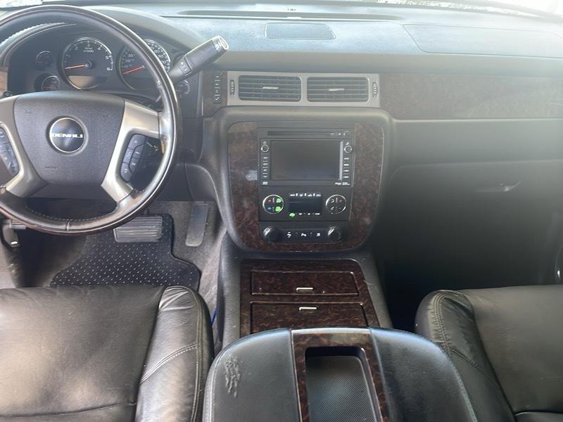 GMC Sierra 1500 Denali Crew Cab AWD 2010
