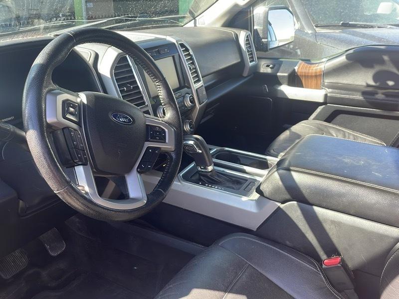 Ford F-150 XL SuperCrew 5.5-ft. Bed 4WD 2015