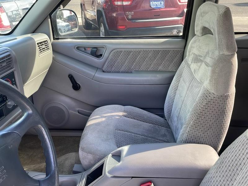 GMC Sonoma Club Coupe 4WD 1996