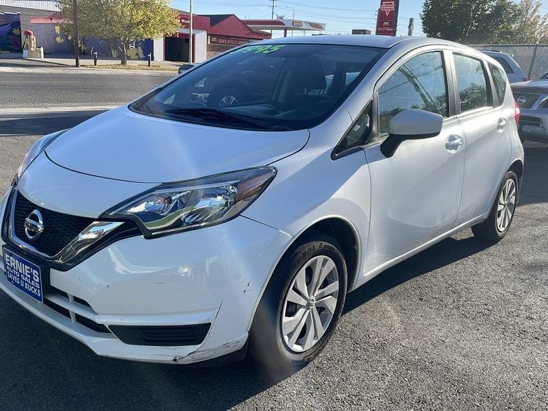 Nissan Versa Note SV 2017