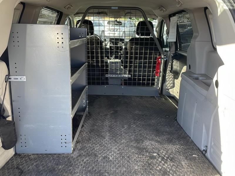 RAM Cargo Van Base 2012