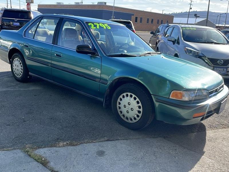 Honda Accord LX sedan 1992