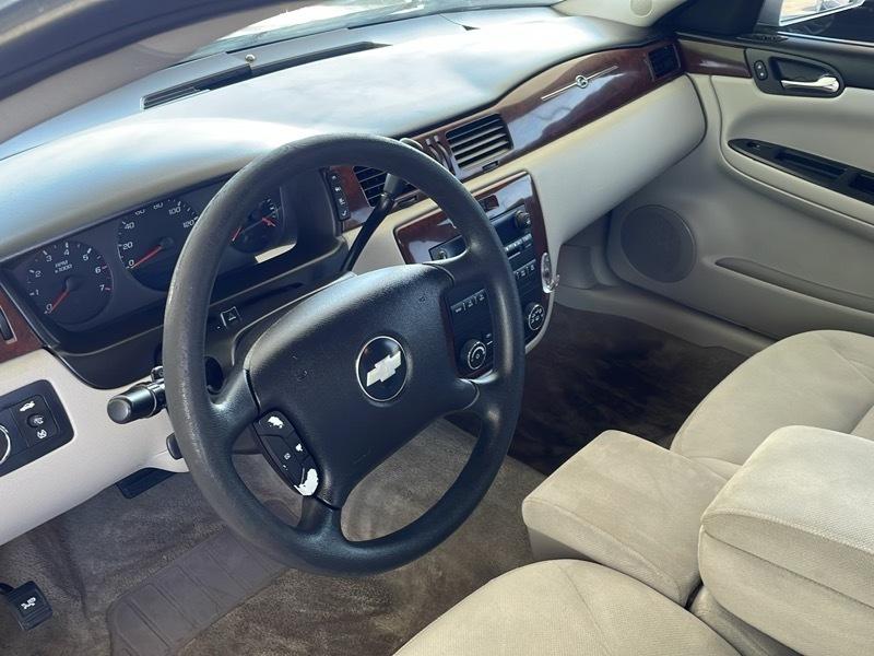 Chevrolet Impala LS 2010