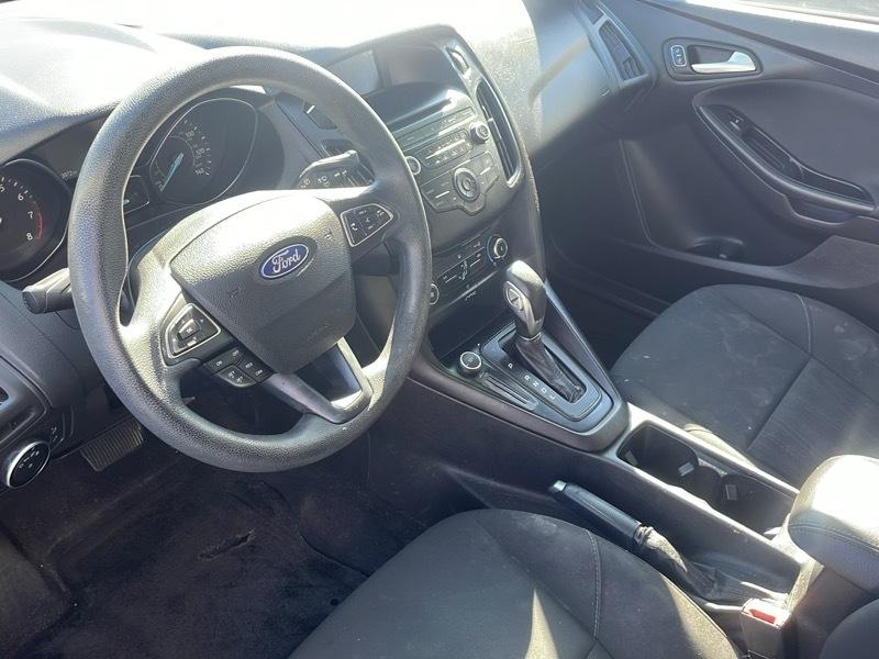 Ford Focus SE Sedan 2017