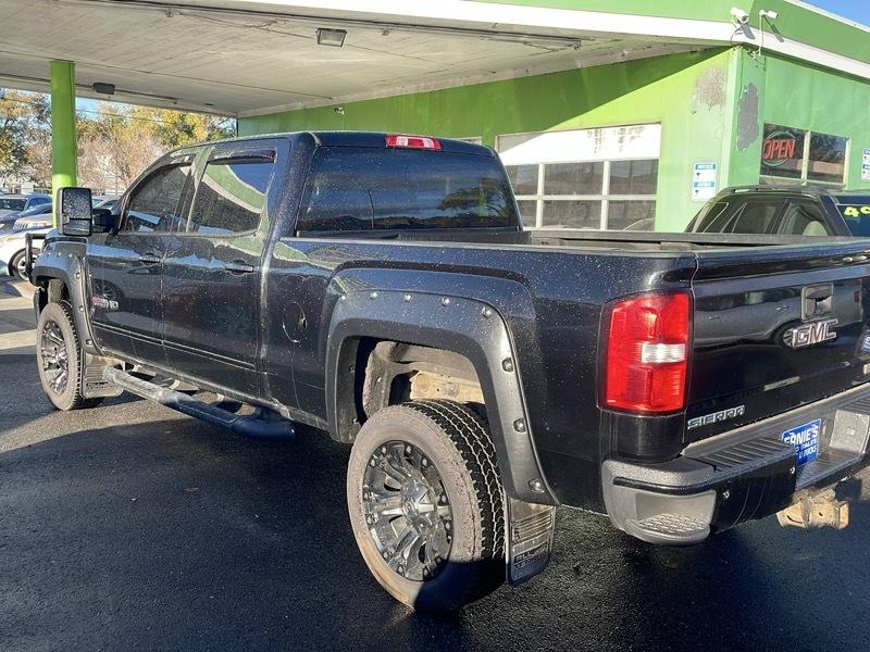 GMC Sierra 2500HD SLT Crew Cab 4WD 2018