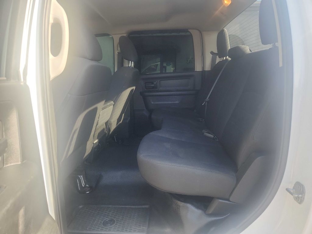 RAM 1500 Classic Tradesman Crew Cab LWB 4WD 2019
