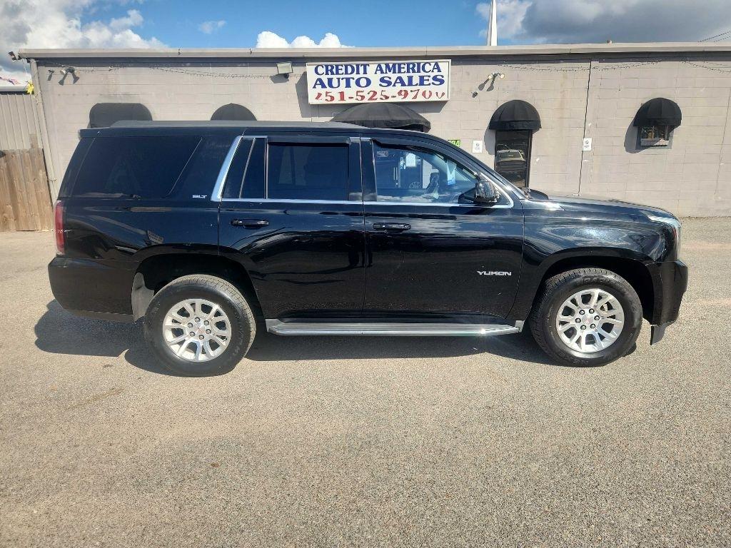 GMC Yukon SLT 2WD 2017