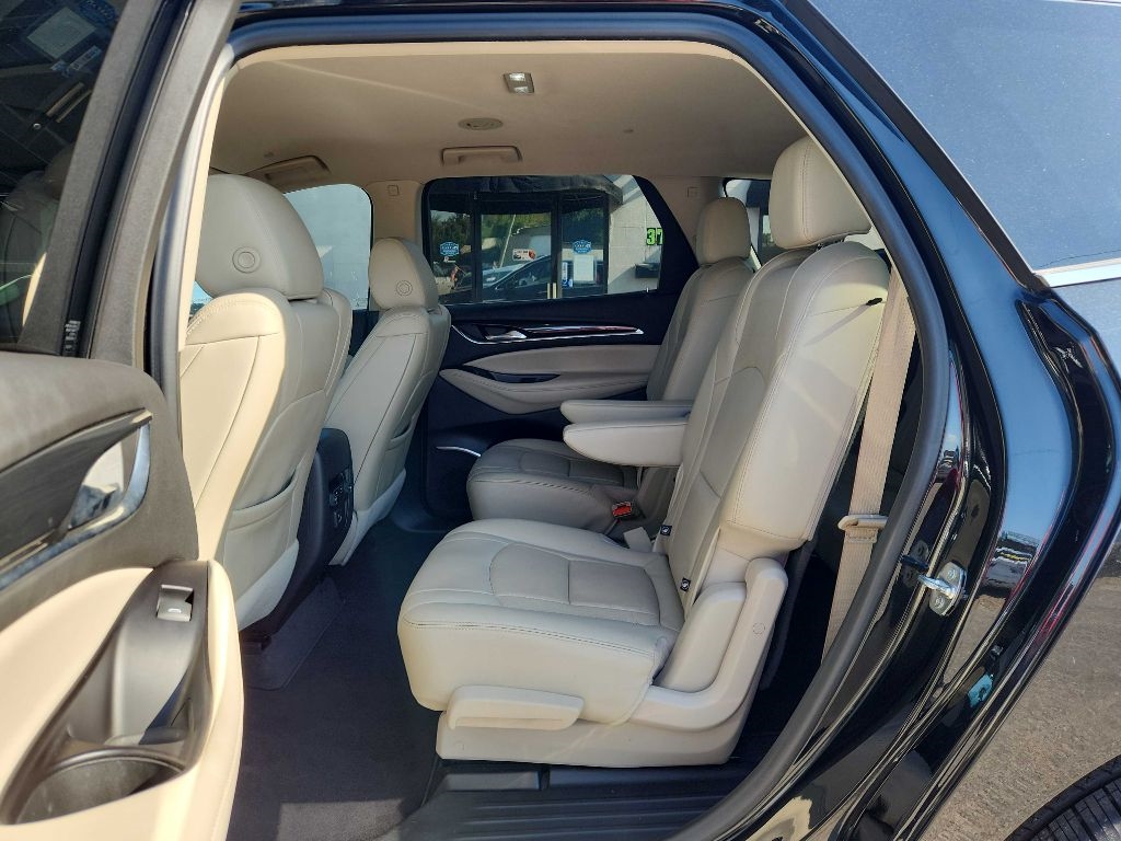 Buick Enclave Essence AWD 2020