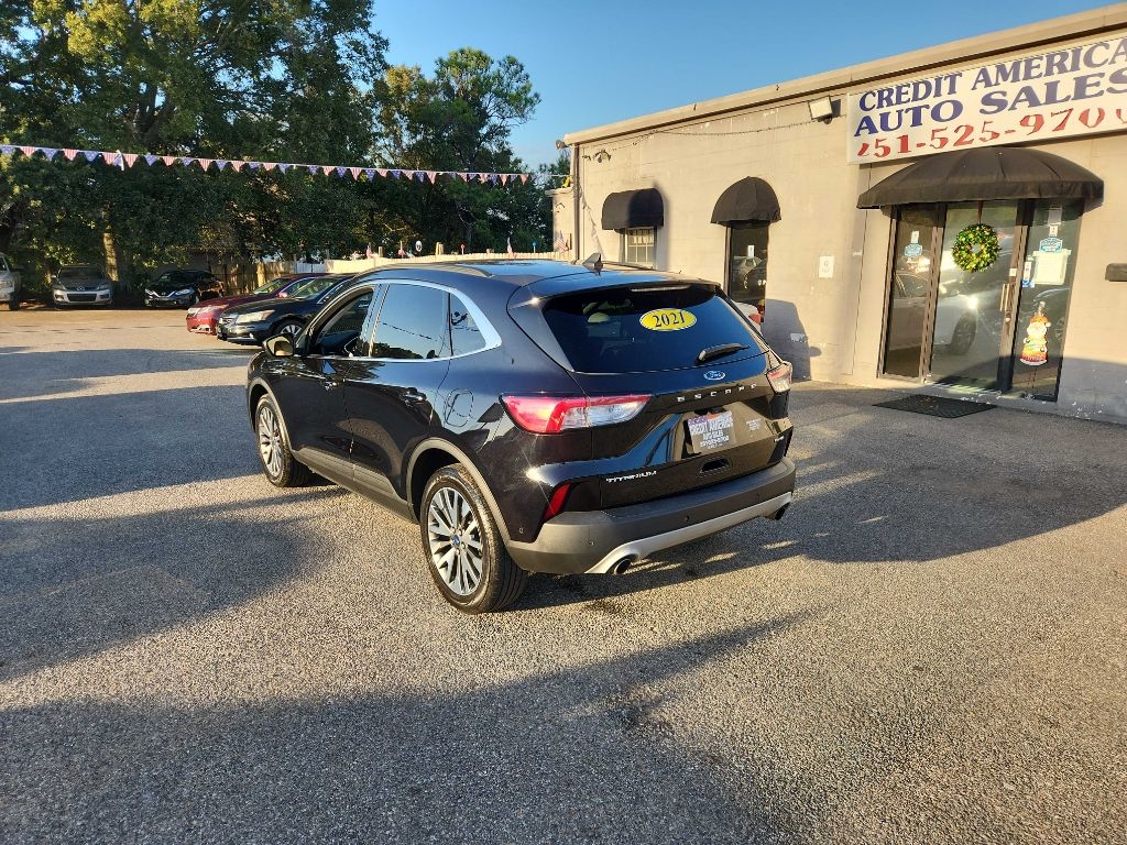 Ford Escape Titanium 4WD 2021