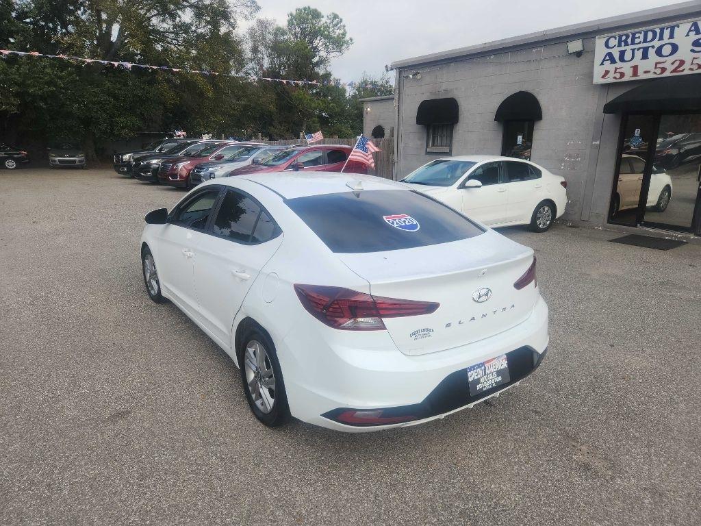 Hyundai Elantra Limited 2020