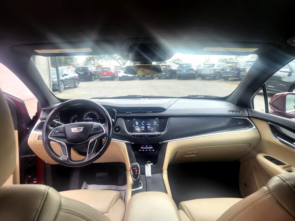 Cadillac XT5 Base 2018