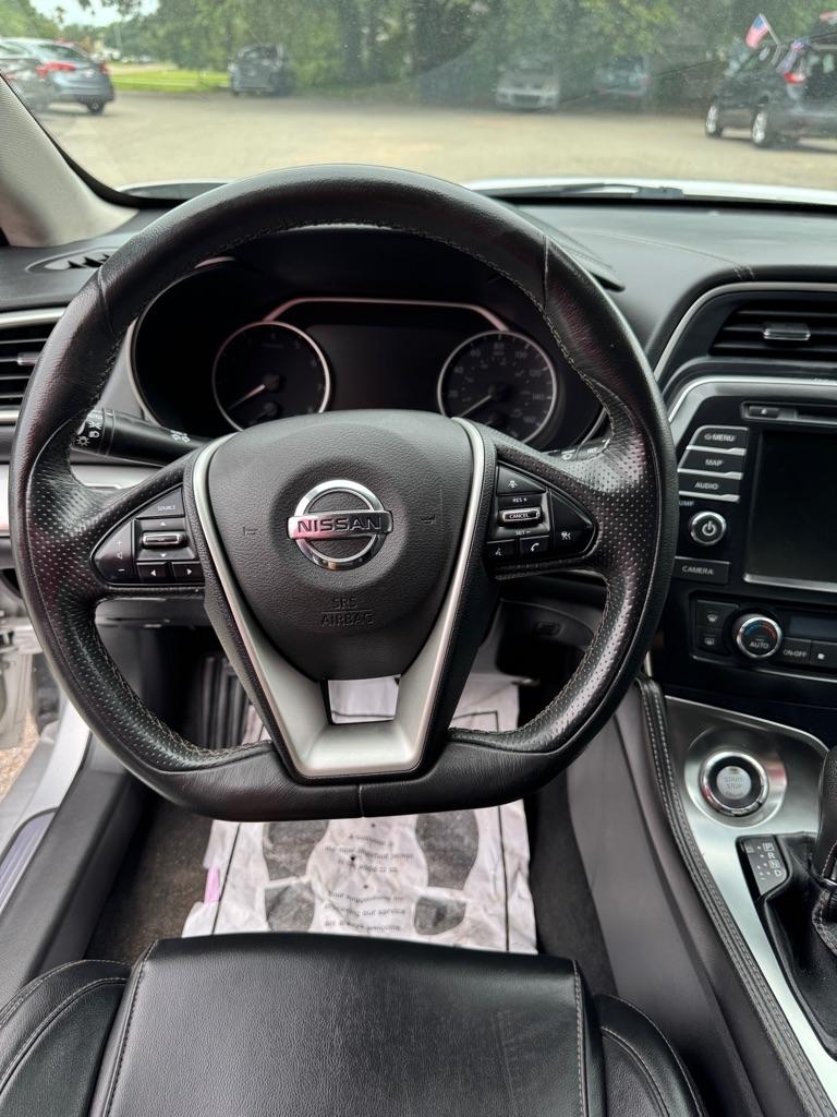 Nissan Maxima 3.5 SV 2020