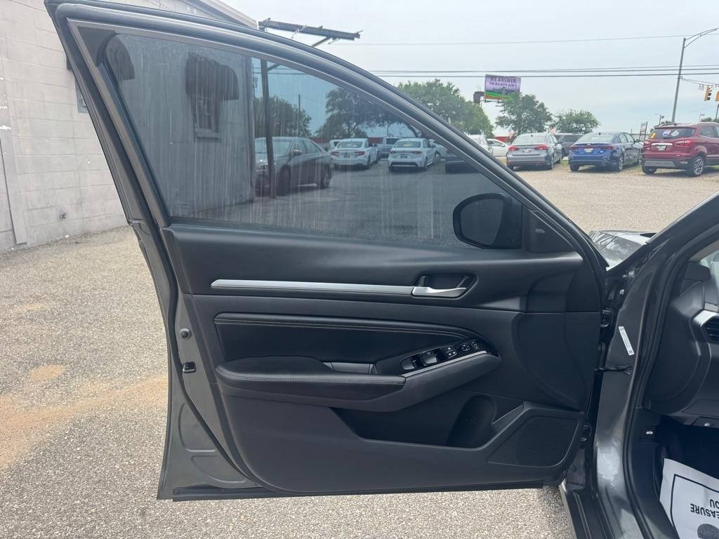 Nissan Altima 2.5 SL 2023