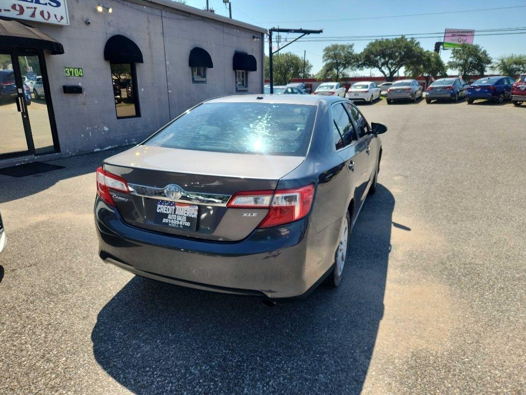 Toyota Camry XLE 2014