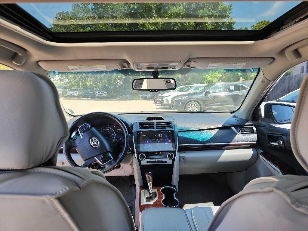 Toyota Camry XLE 2014