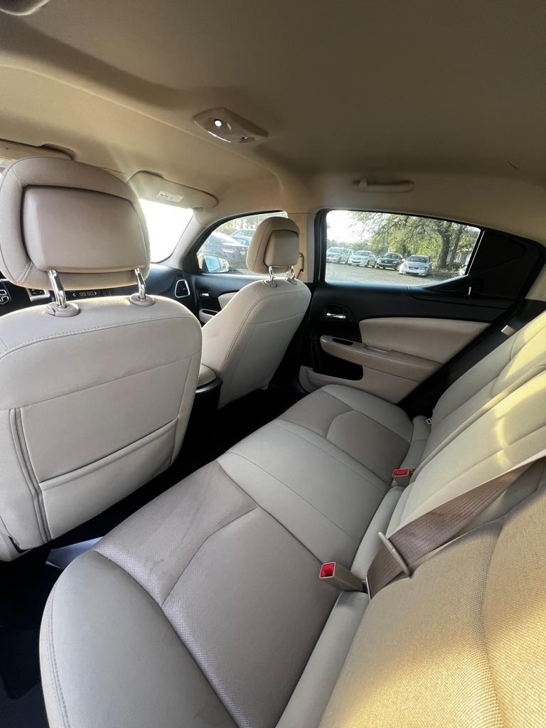 Dodge Avenger Mainstreet 2011