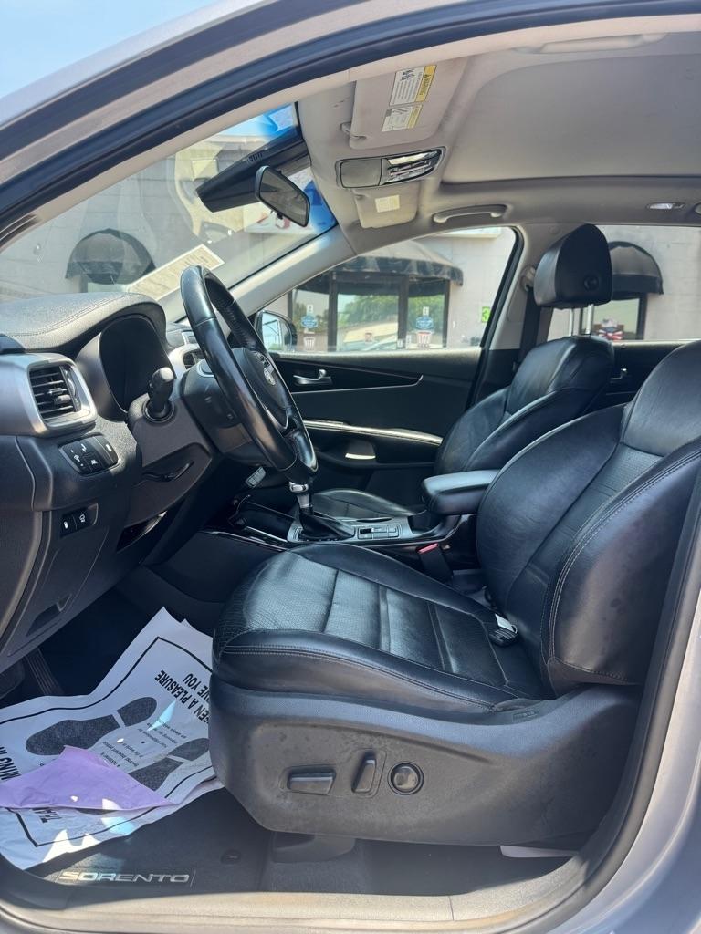 Kia Sorento EX V6 2WD 2020