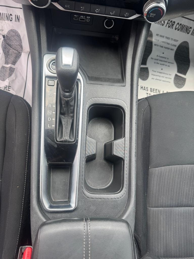 Nissan Sentra SV 2022