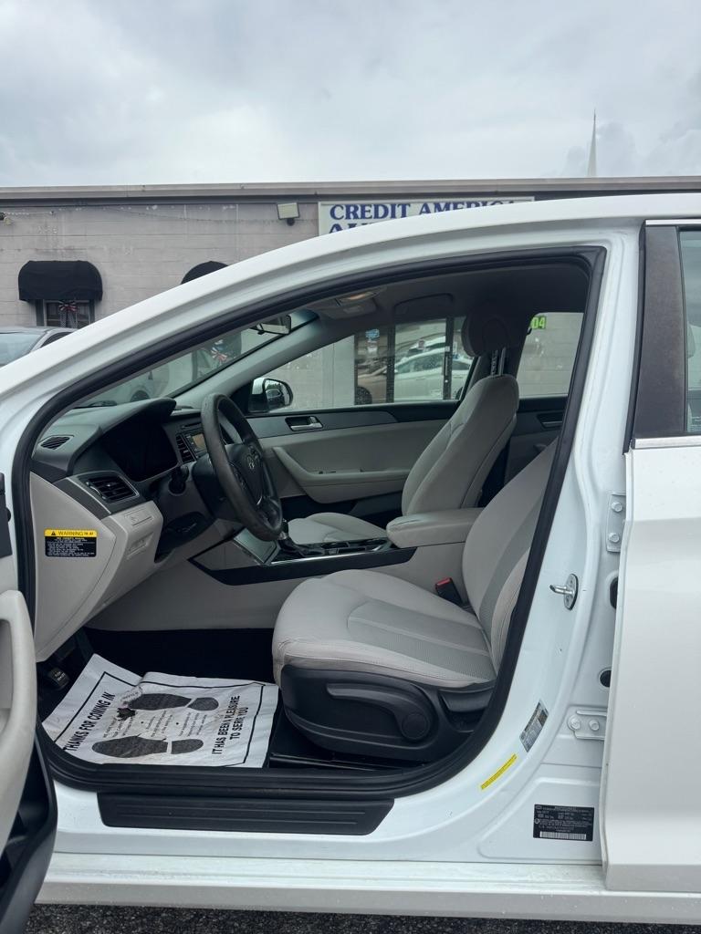 Hyundai Sonata SE 2017