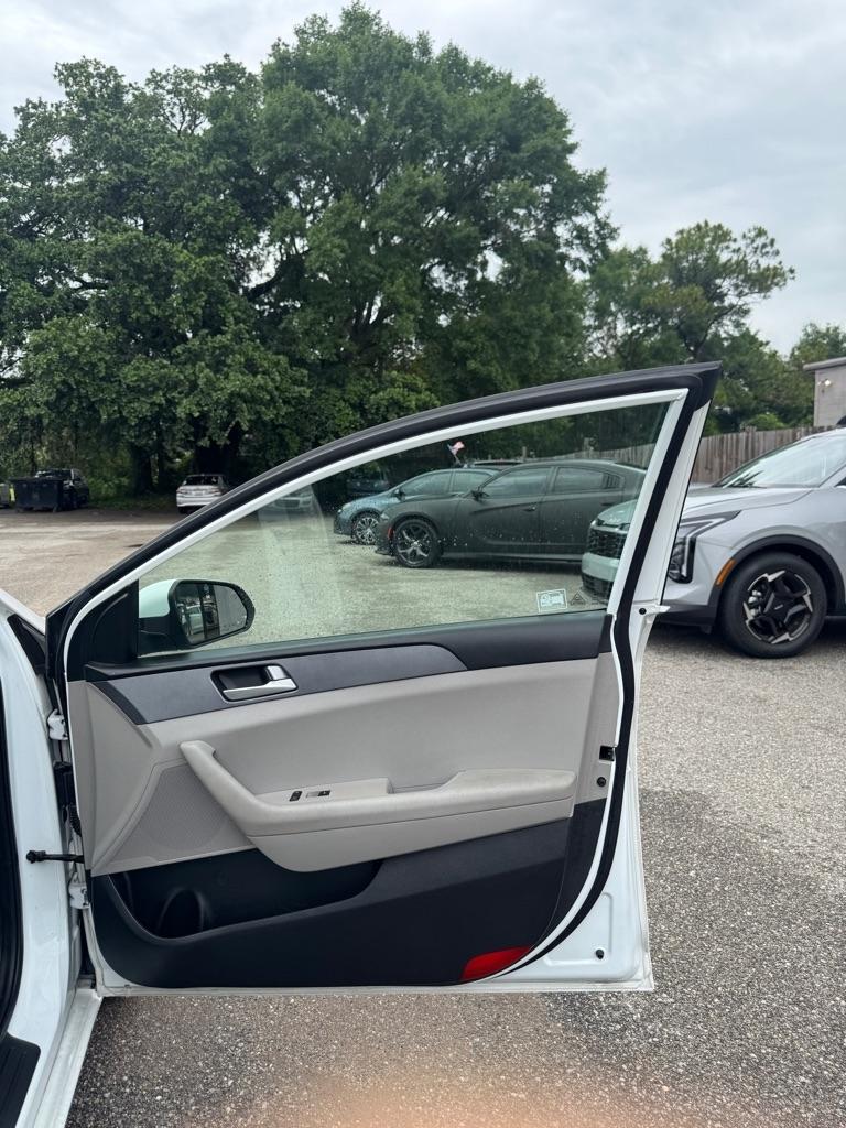 Hyundai Sonata SE 2017