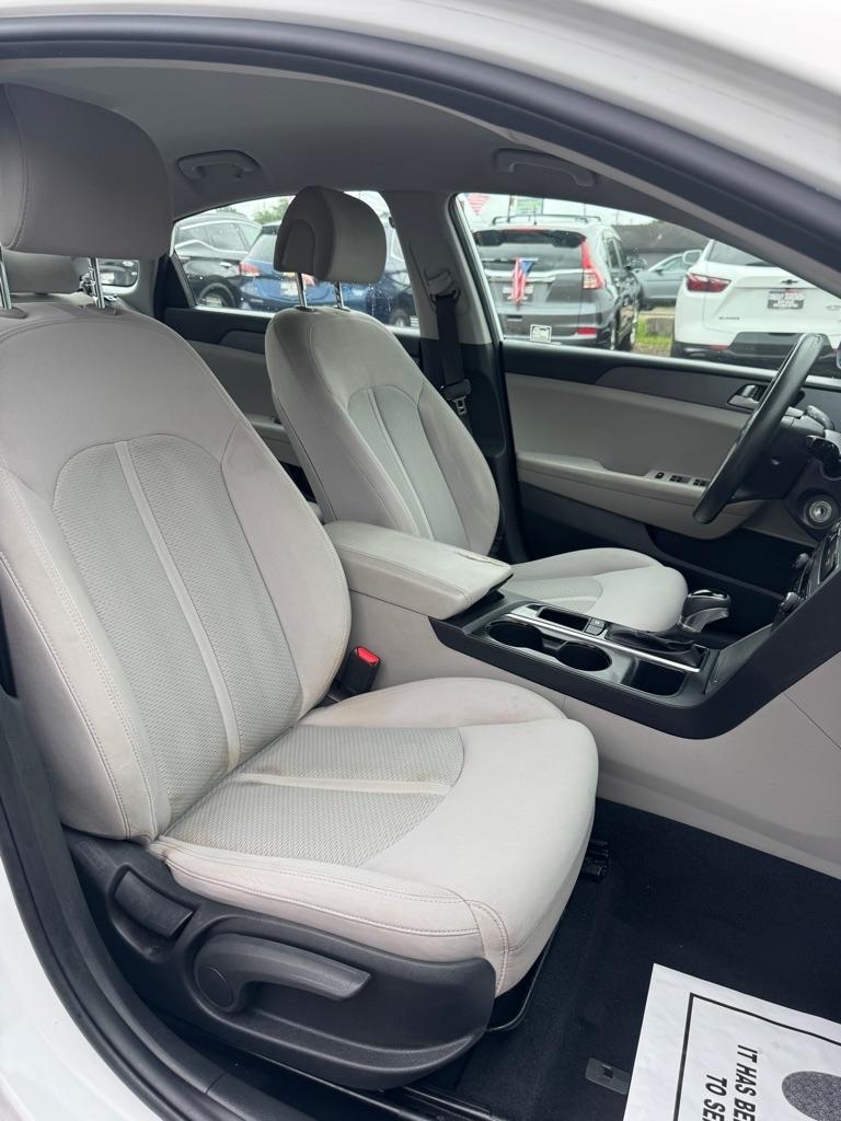 Hyundai Sonata SE 2017