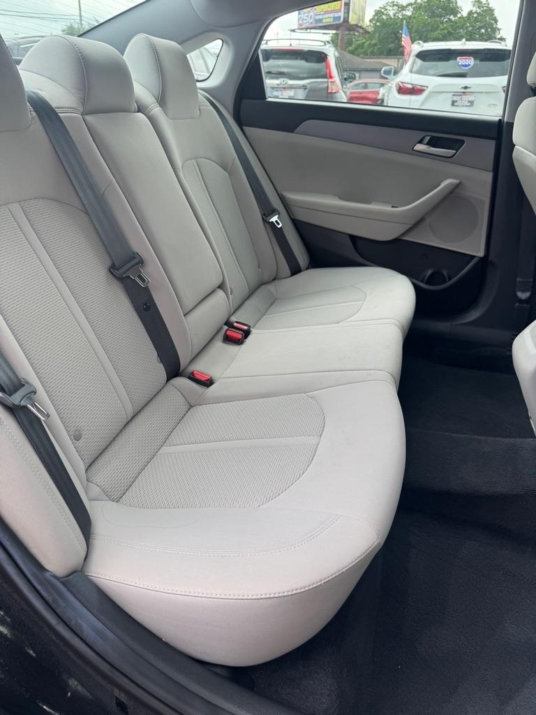 Hyundai Sonata SE 2018