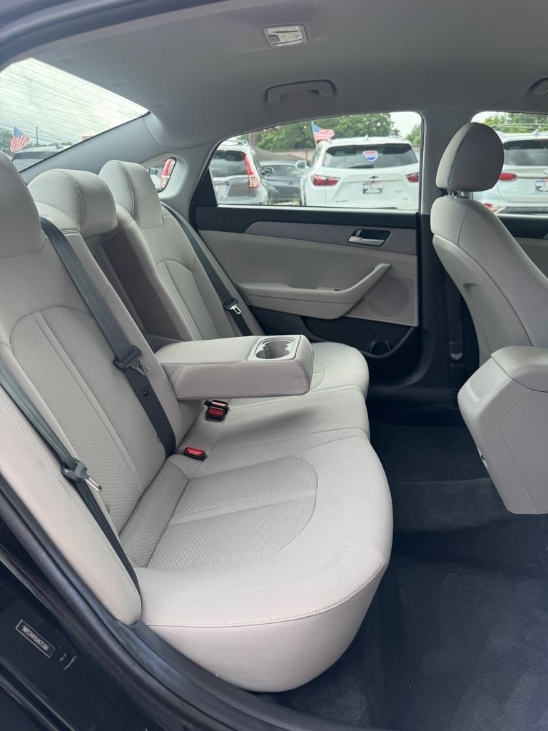 Hyundai Sonata SE 2018