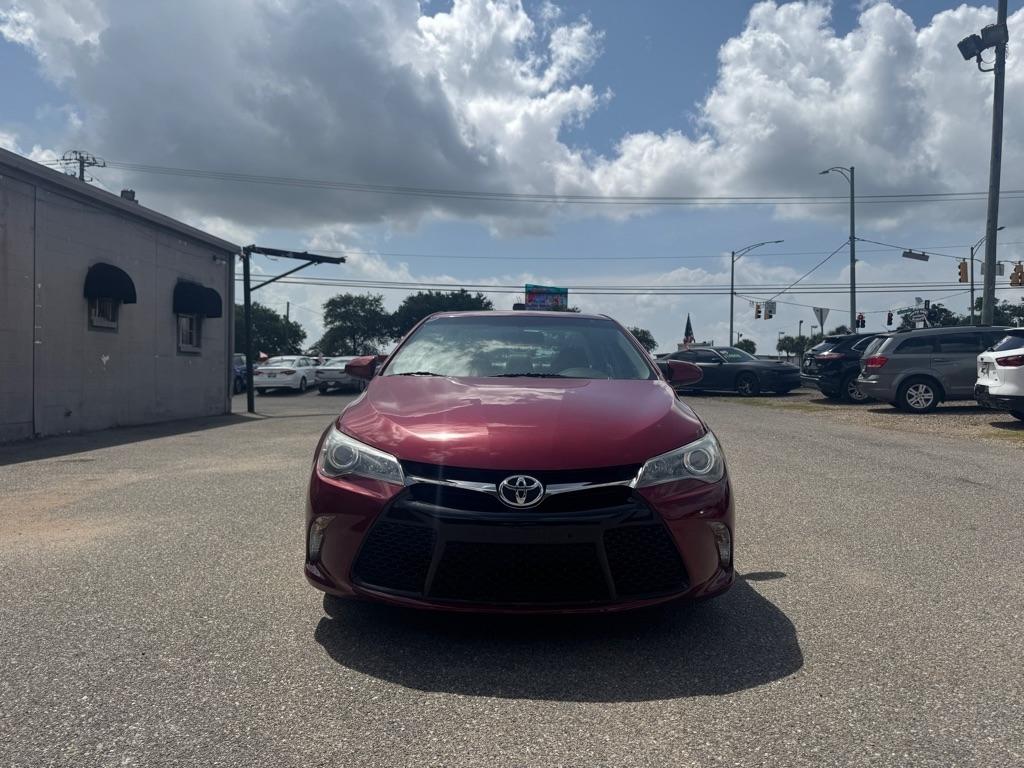 Toyota Camry SE 2017