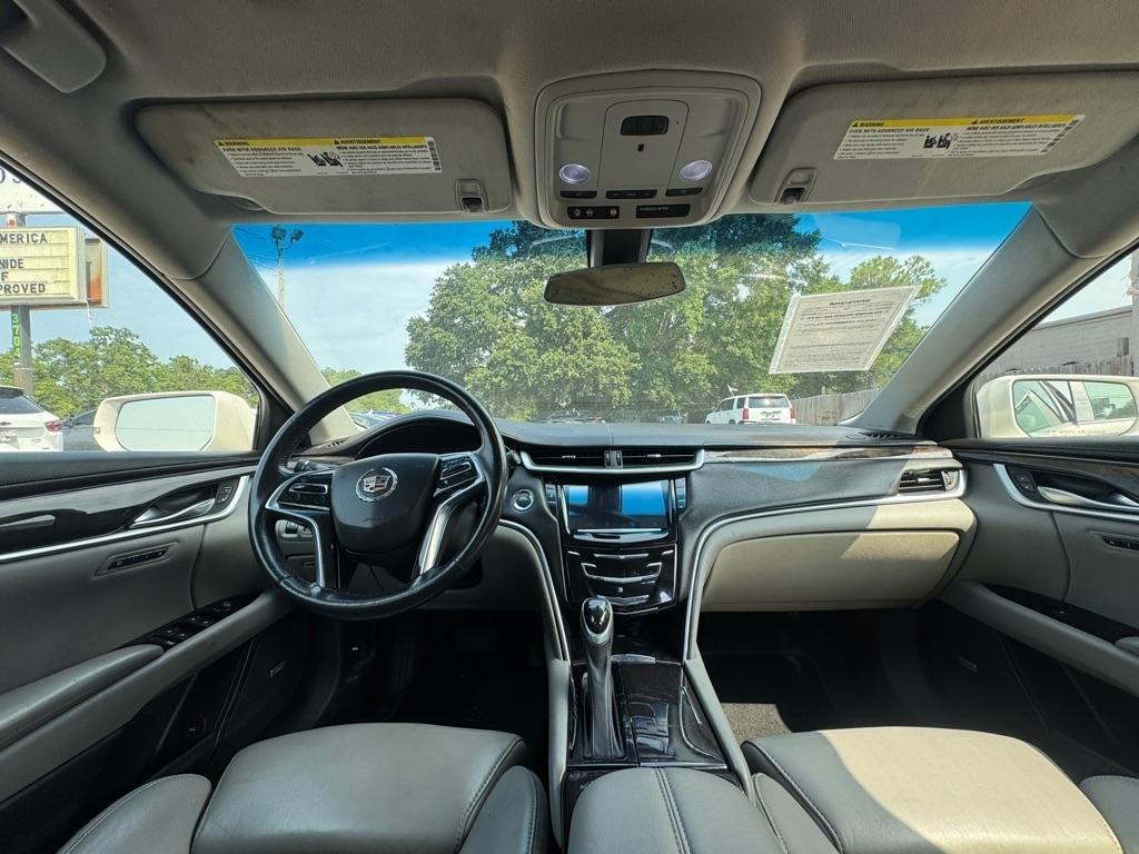 Cadillac XTS  2014