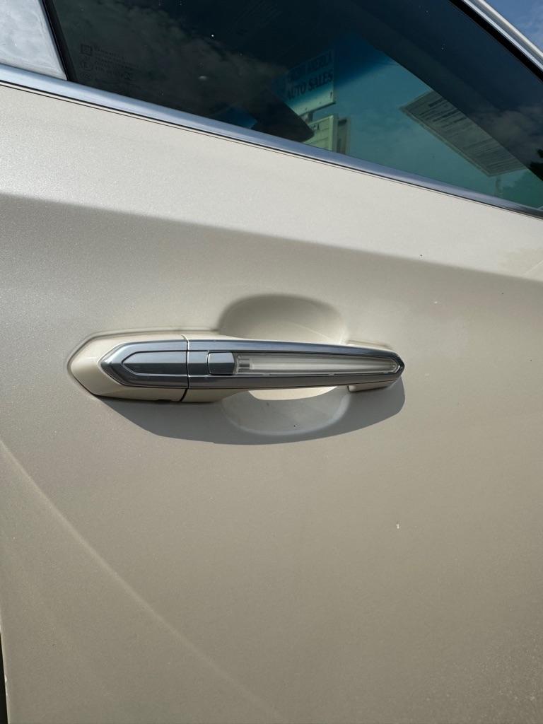 Cadillac XTS  2014
