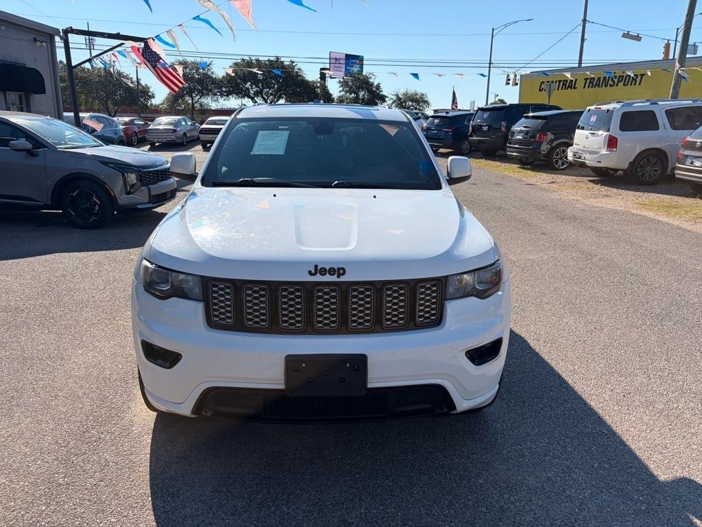 Jeep Grand Cherokee Laredo 2WD 2018