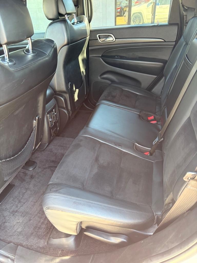 Jeep Grand Cherokee Laredo 2WD 2018