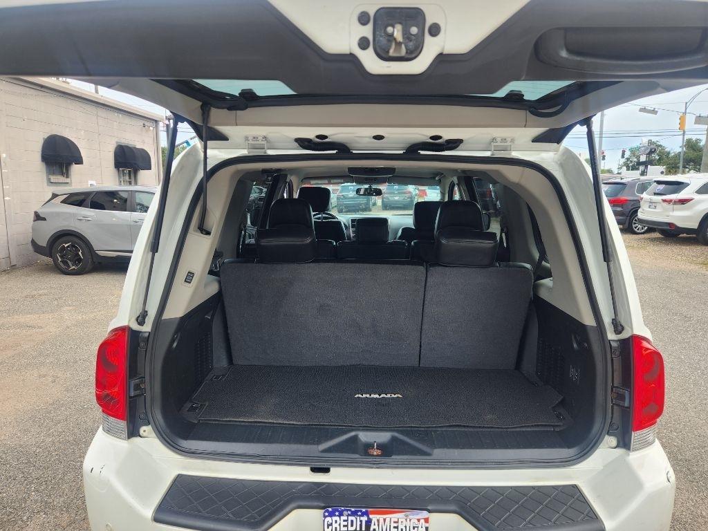 Nissan Armada SV 2WD 2015