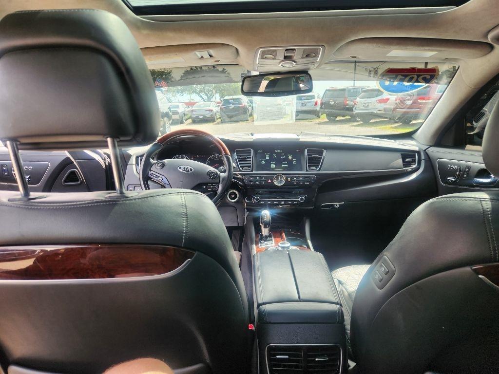Kia K900 Luxury V8 2017