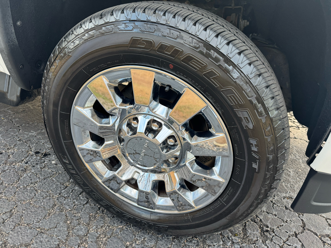 GMC Sierra 2500HD Denali Crew Cab 4WD 2017