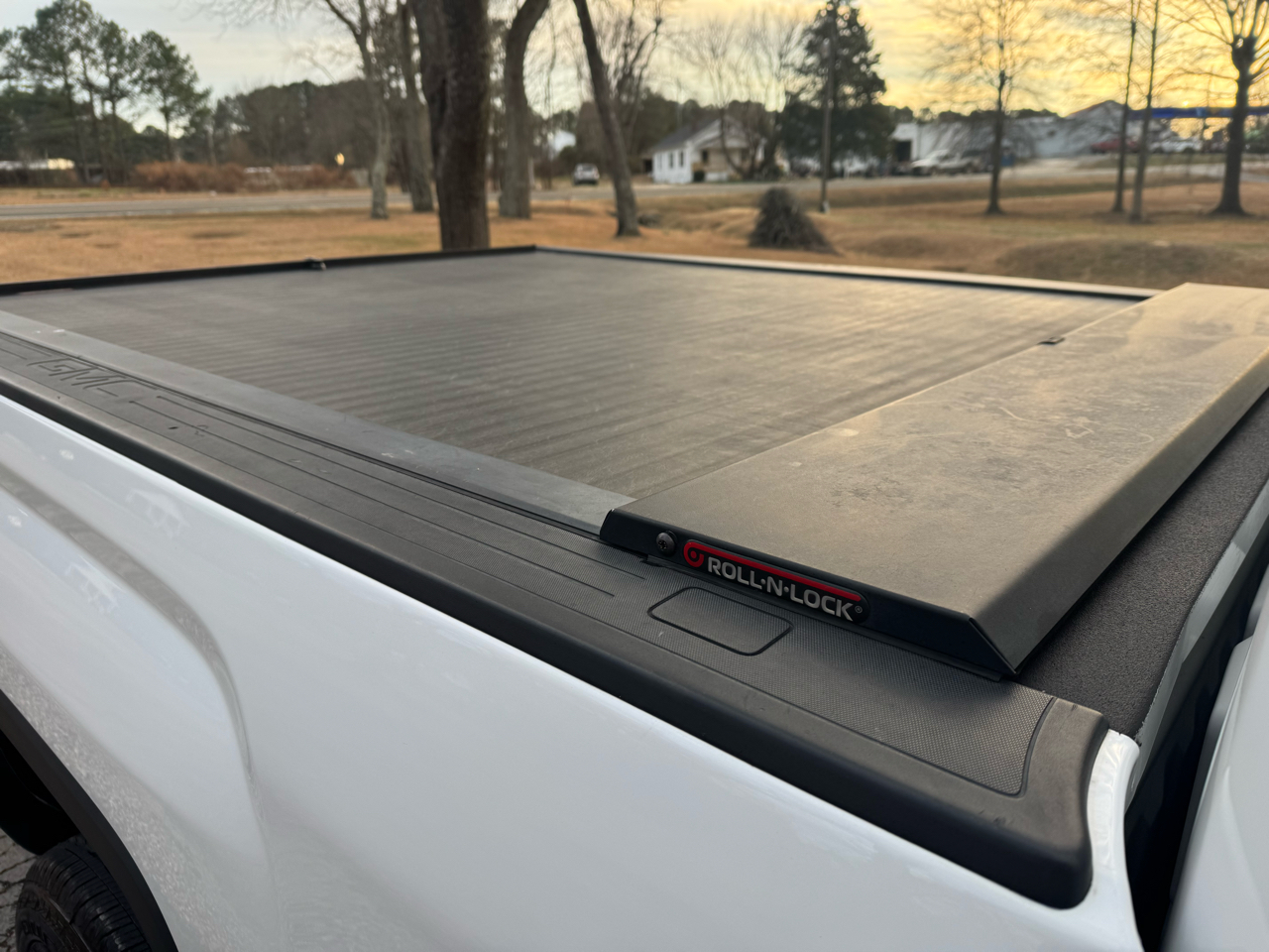 GMC Sierra 2500HD Denali Crew Cab 4WD 2017