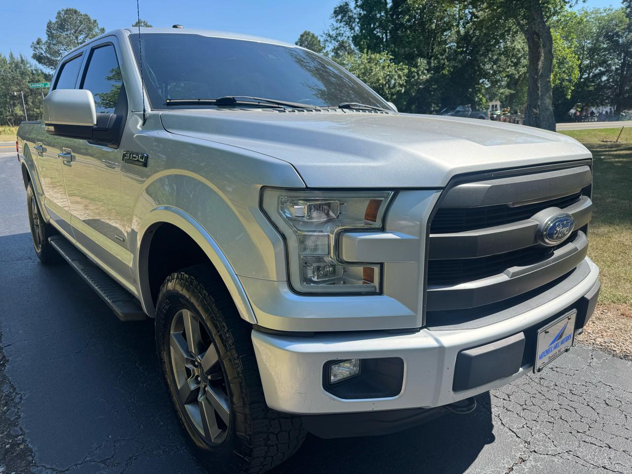 Ford F-150 4WD SuperCrew 145" Lariat 2016