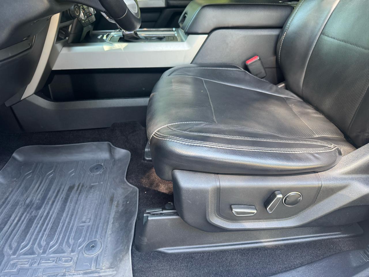 Ford F-150 4WD SuperCrew 145" Lariat 2016