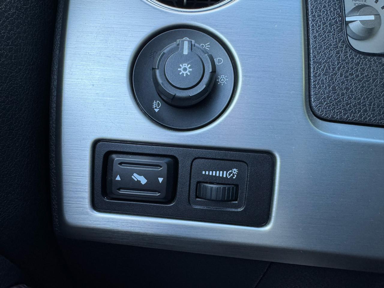 Ford F-150 4WD SuperCrew 145" Platinum 2009