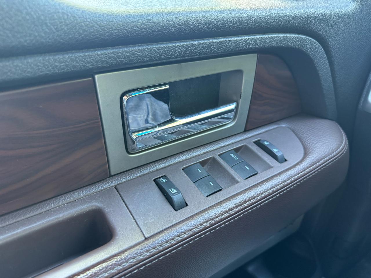 Ford F-150 4WD SuperCrew 145" Platinum 2009