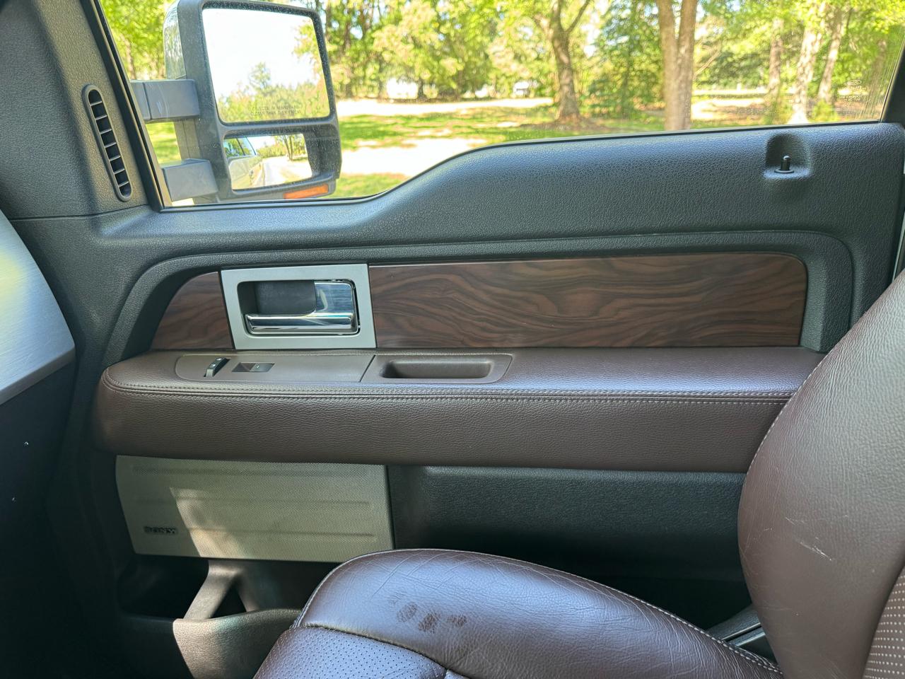 Ford F-150 4WD SuperCrew 145" Platinum 2009