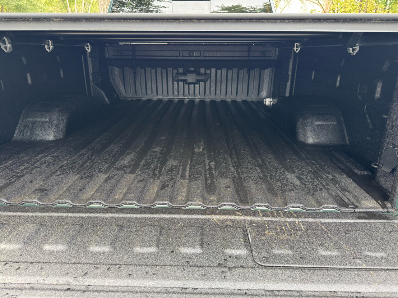 2025 Chevrolet Silverado 2500HD LT photo 3