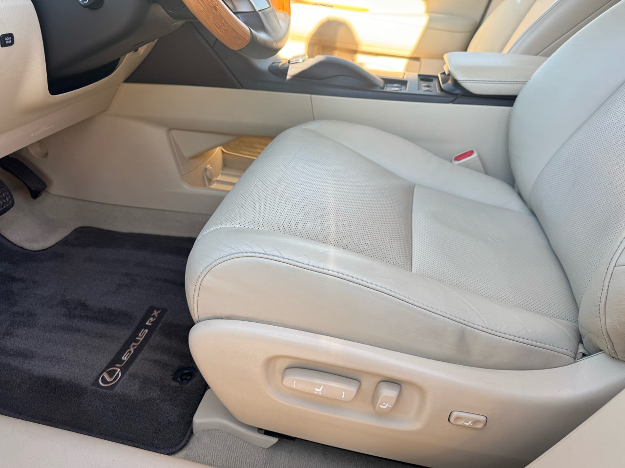 Lexus RX 450h FWD 4dr 2015