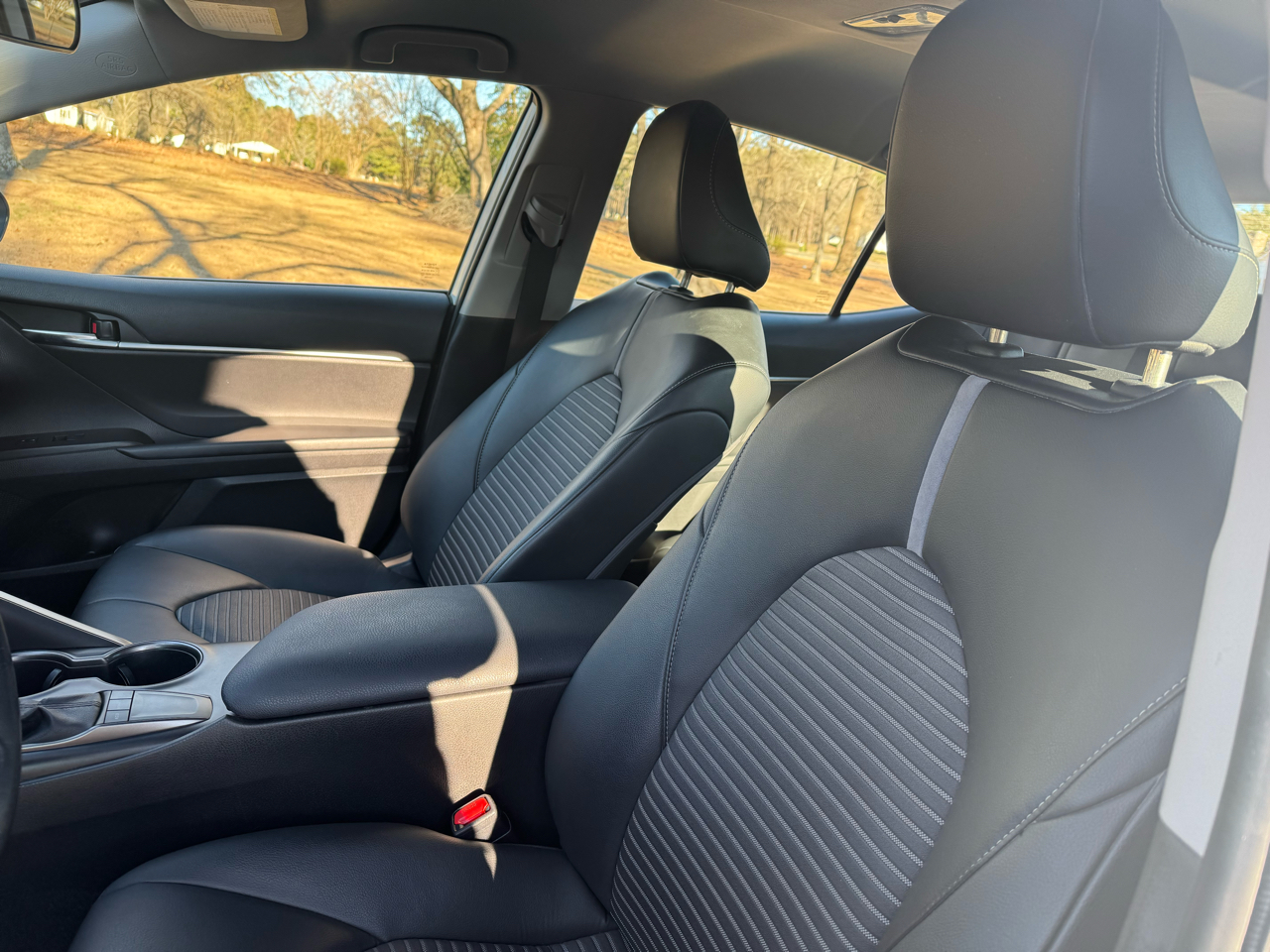 Toyota Camry SE Auto (Natl) 2022