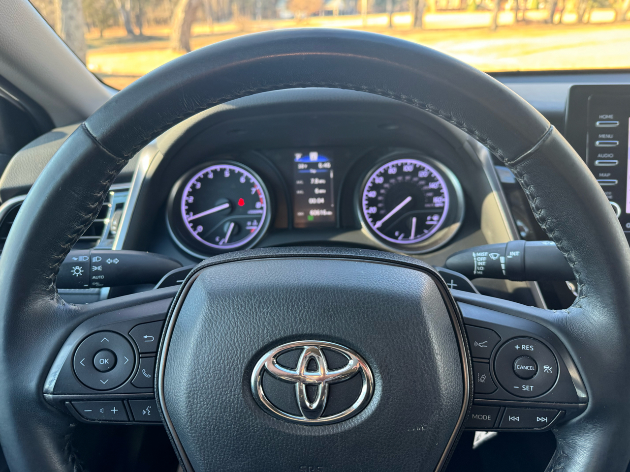 Toyota Camry SE Auto (Natl) 2022