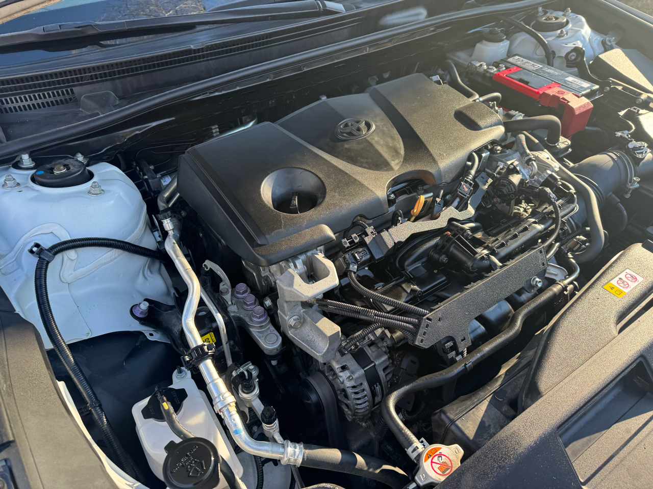 Toyota Camry SE Auto (Natl) 2022