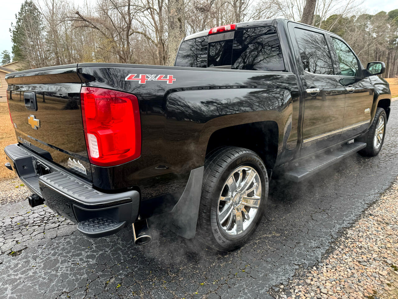 Chevrolet Silverado 1500 4WD Crew Cab 143.5" High Country 2016
